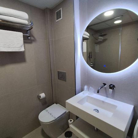 Mena Plaza Hotel Nerja Luaran gambar