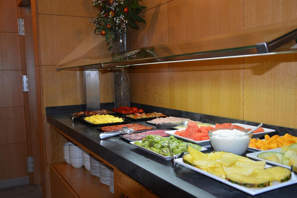 Mena Plaza Hotel Nerja Luaran gambar