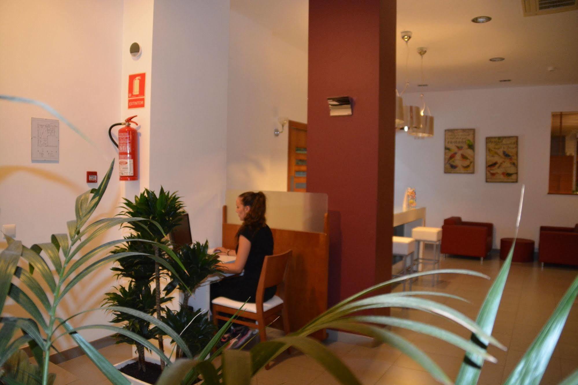 Mena Plaza Hotel Nerja Luaran gambar