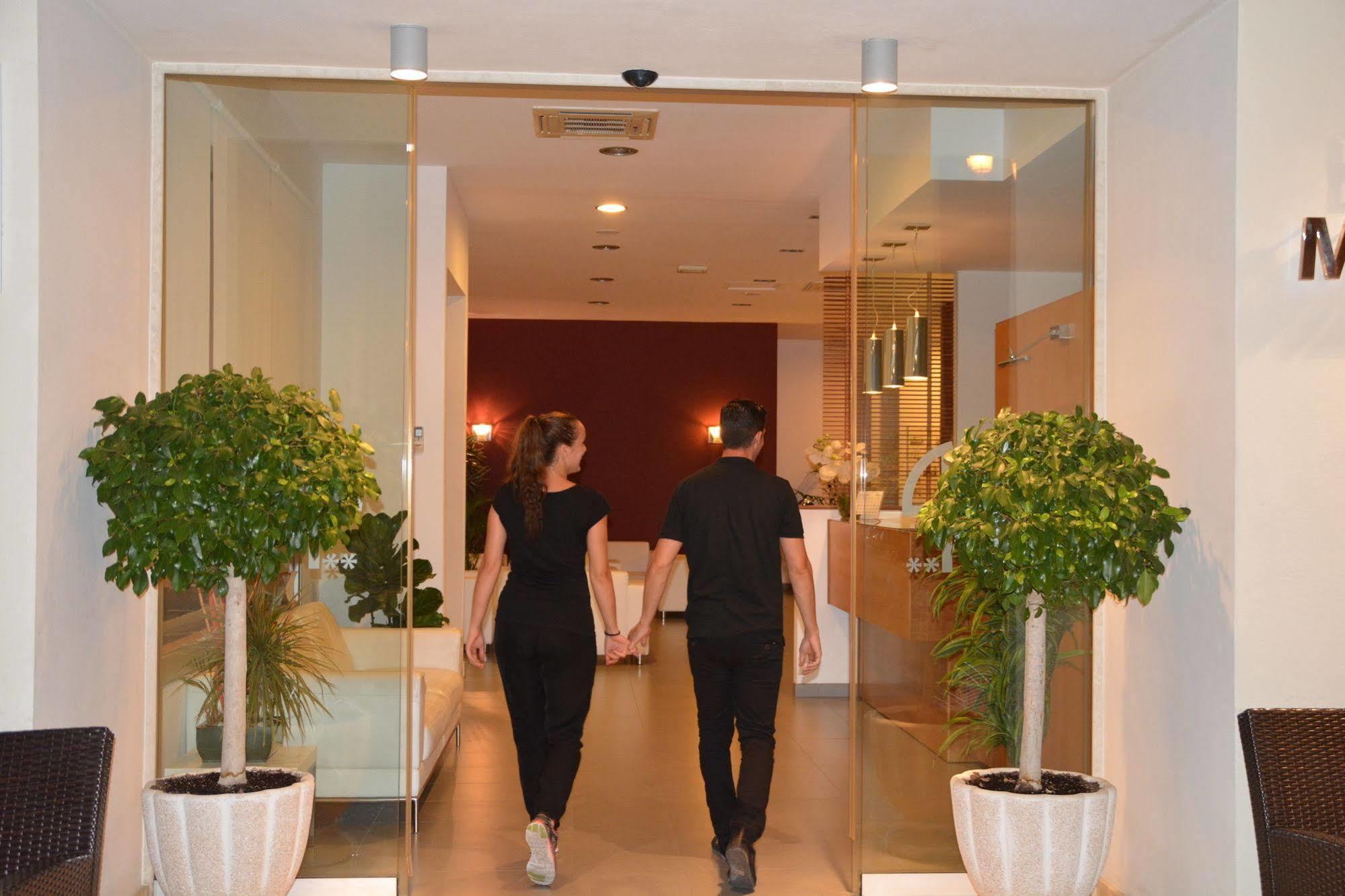 Mena Plaza Hotel Nerja Luaran gambar